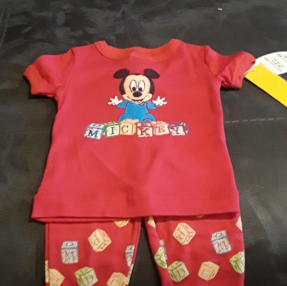 Disney Mickey 2 piece pj size 12months
